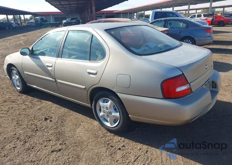 2000 Nissan Altima Gle/Gxe/Se/Xe from USA, damaged, VIN 1N4DL01D2YC161377